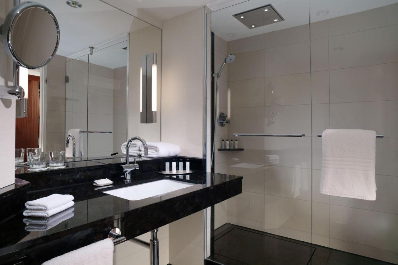 Chambre 1 Lit King-Size Panorama - Vue sur Ville