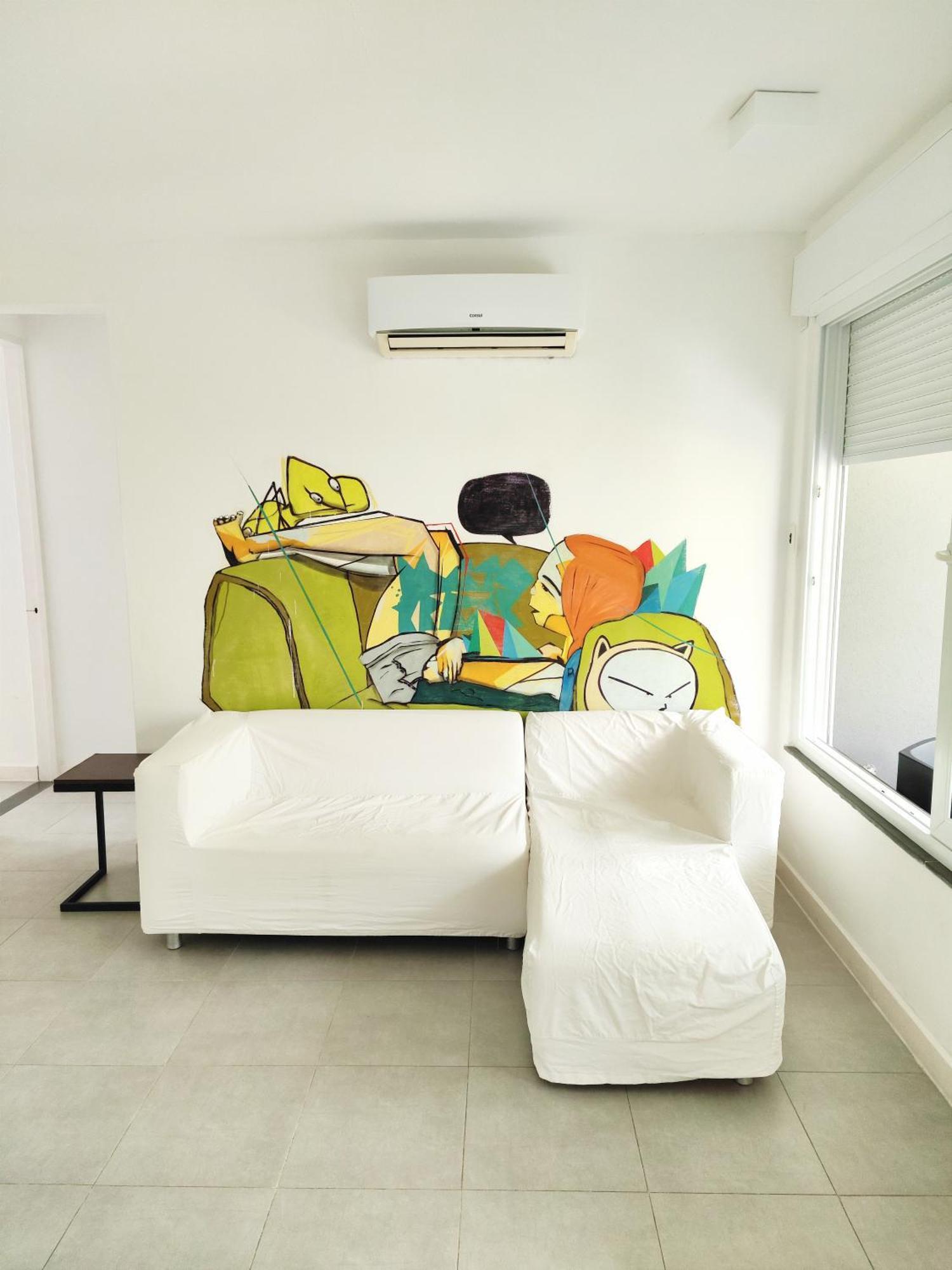 Family Room,1498996654:JPEG