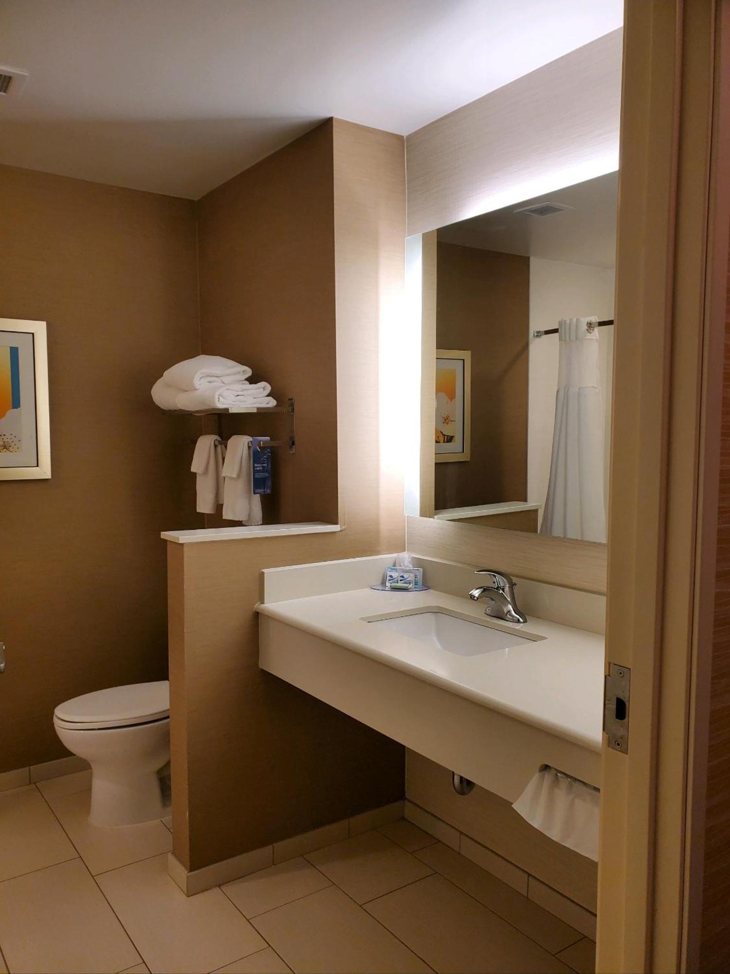 Queen Suite