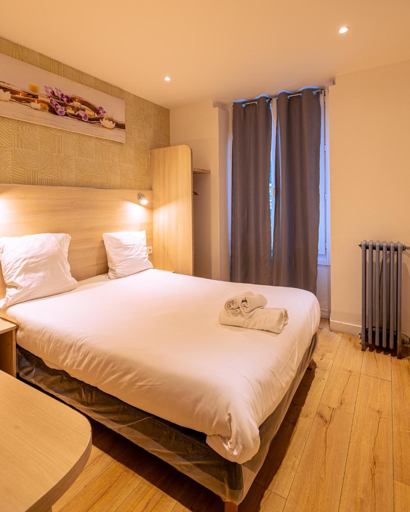 Quarto Duplo Standard