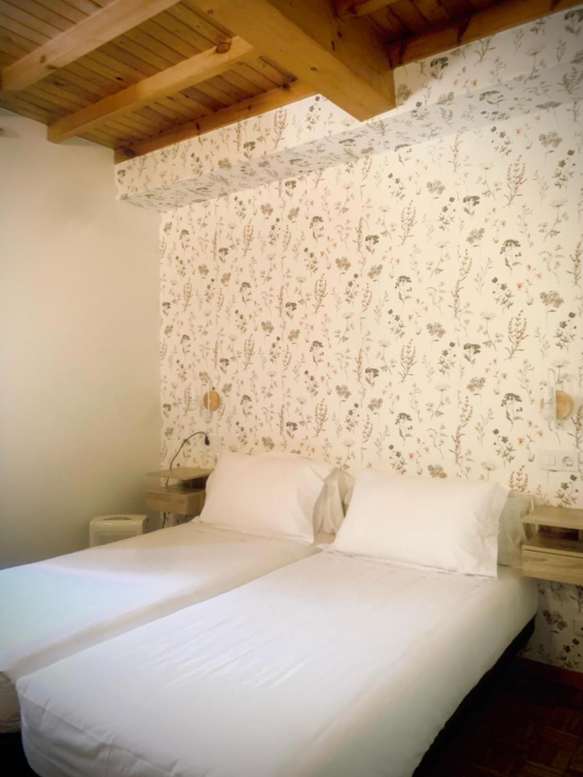 Twin Room with Private Bathroom,1501447924:JPEG