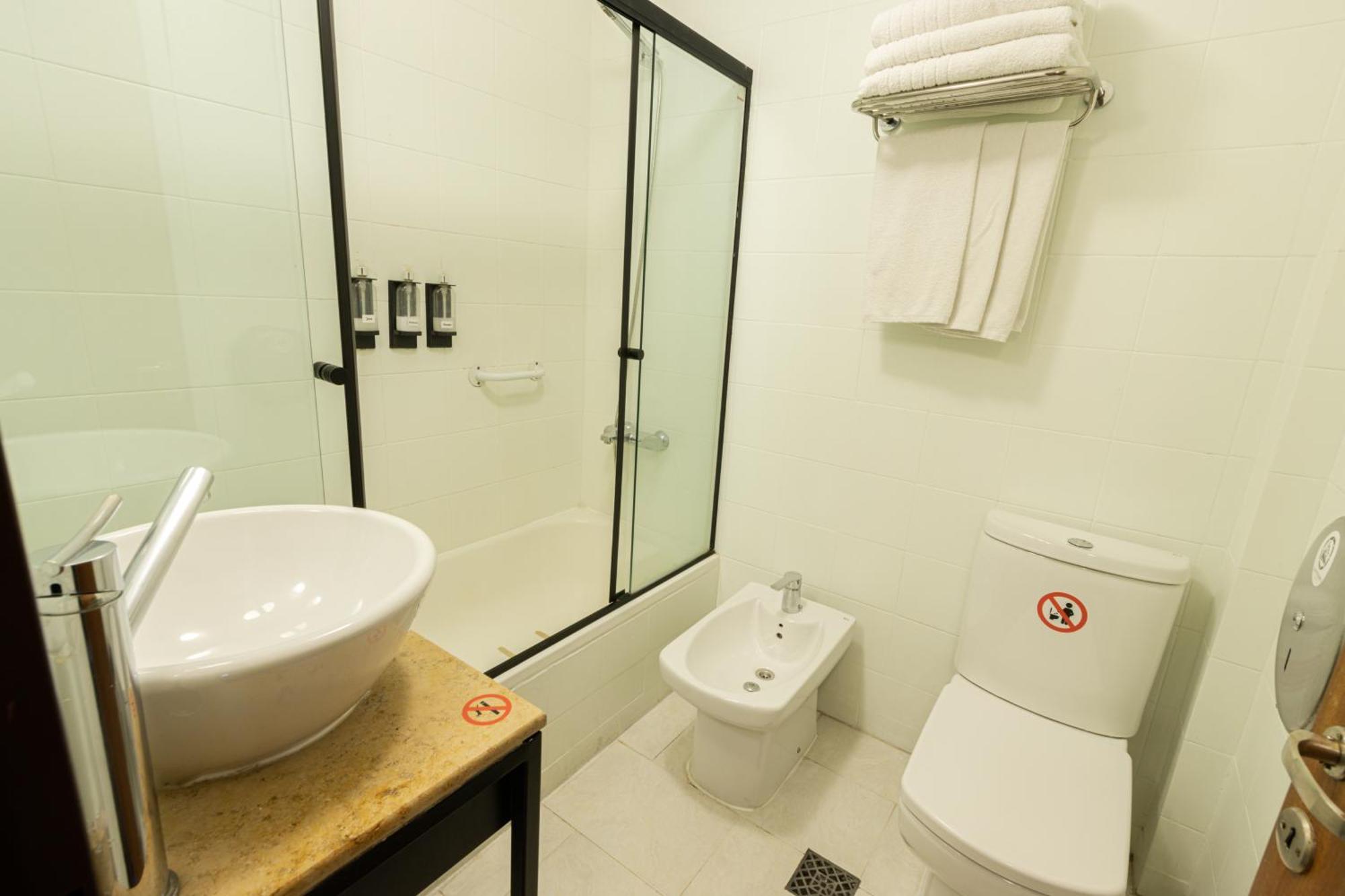 Triple Room,1594693336:JPEG