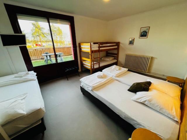 Chambre Familiale avec Salle de Bains Privative