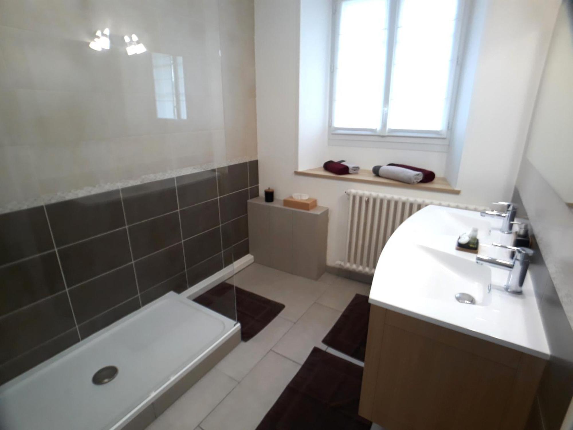 Chambre Double - Vue sur Montagne