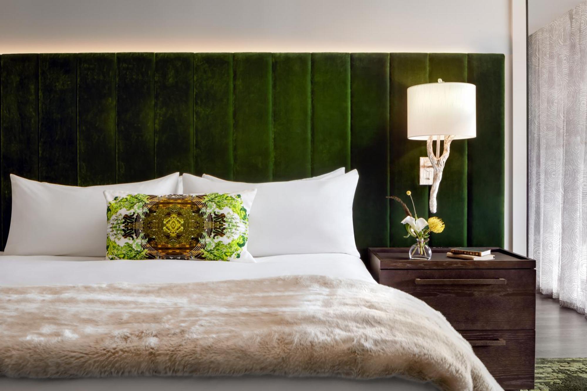 Queen Room with Two Queen Beds and View