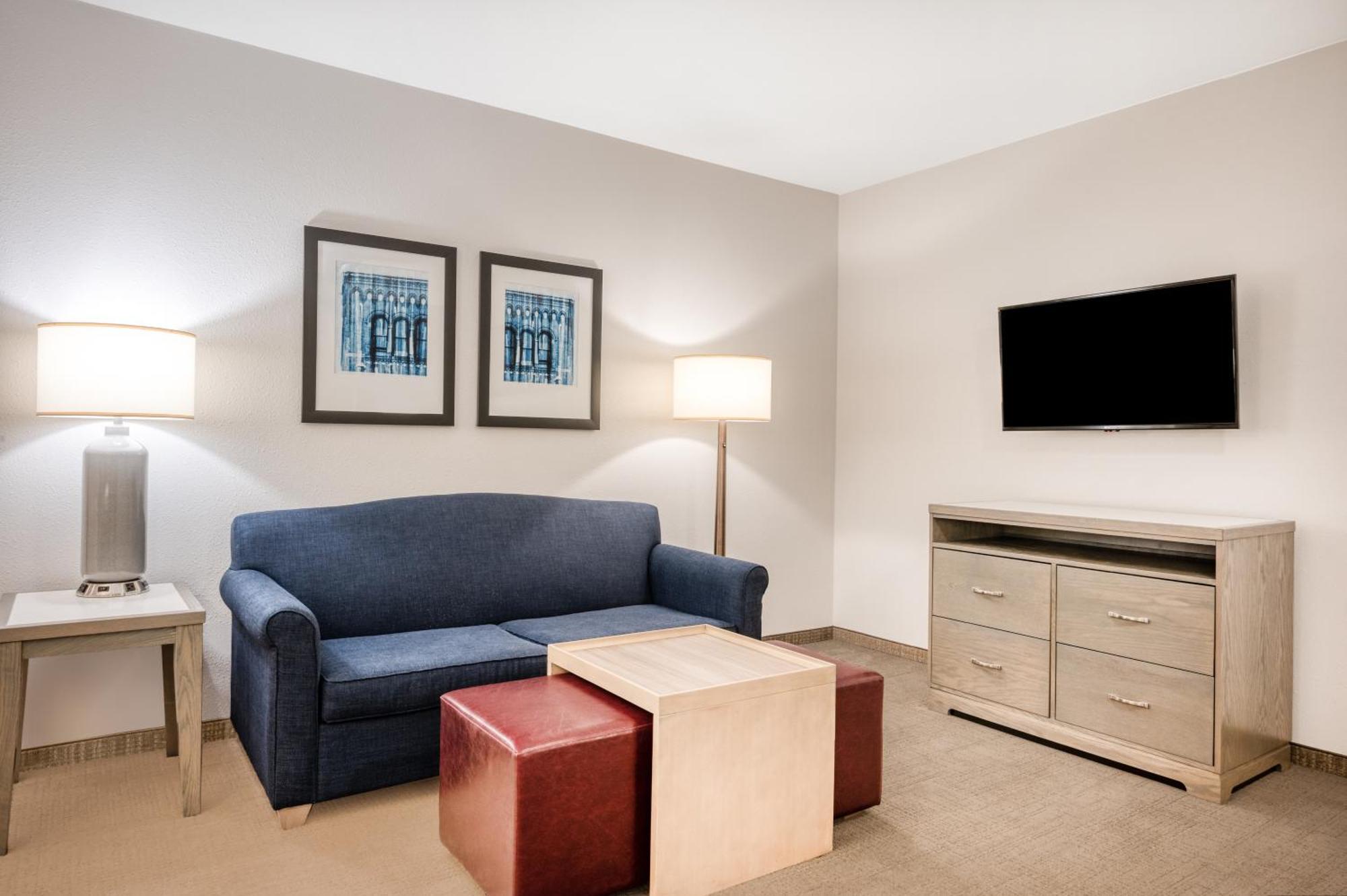 King Studio Suite Hearing Access - Non-Smoking