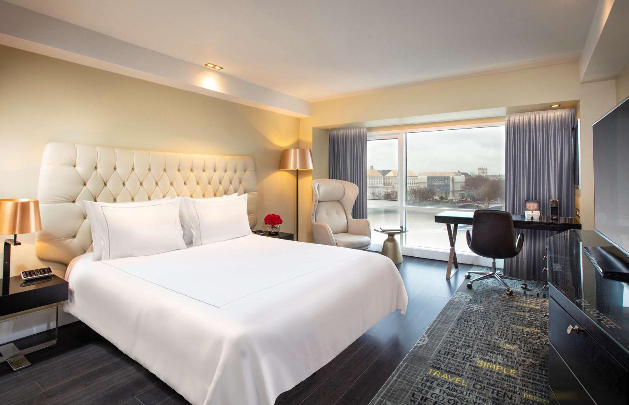 Executive Double Room - River View  ,1516365868:JPEG