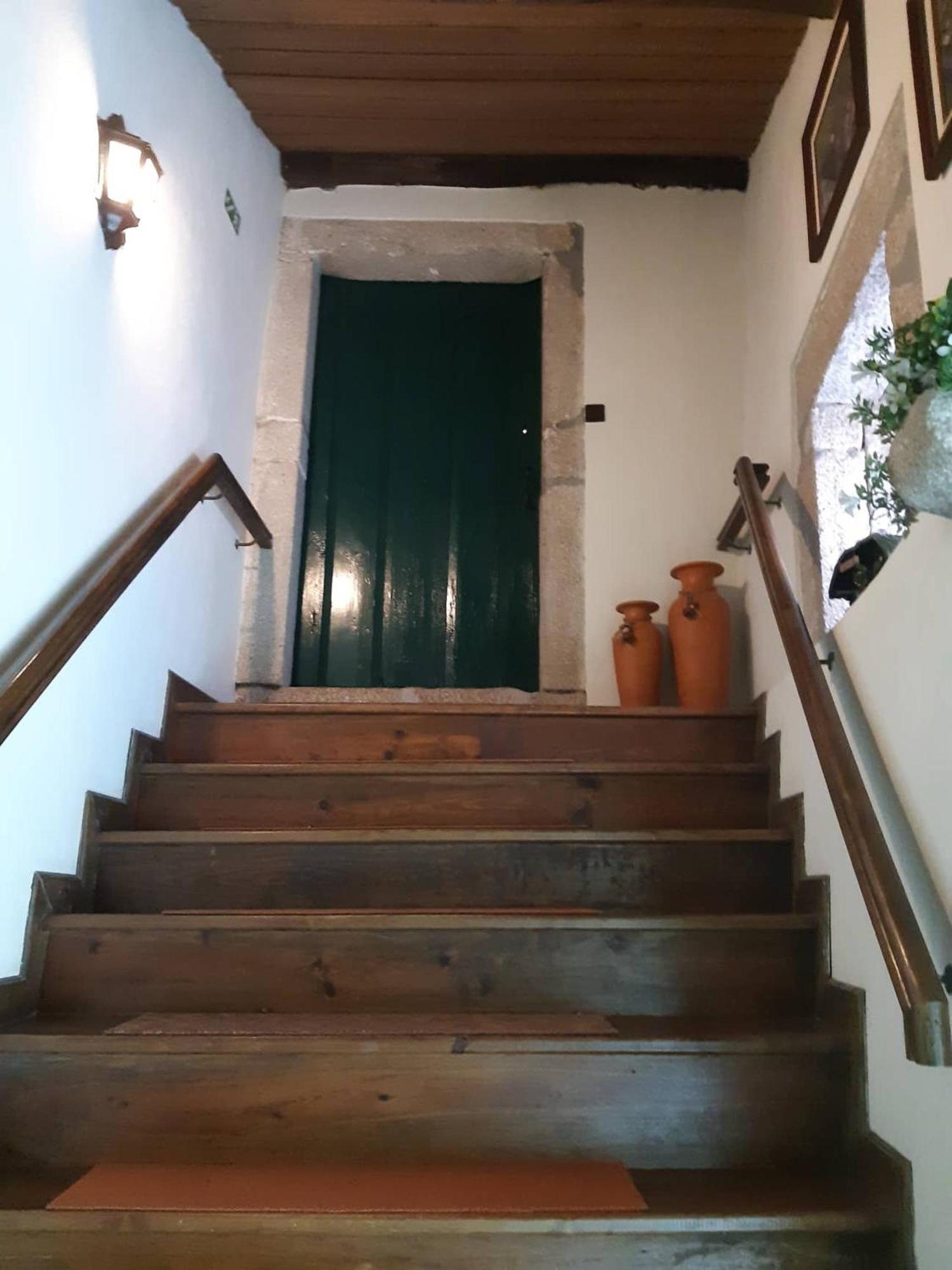 Family Room,1624312550:JPEG