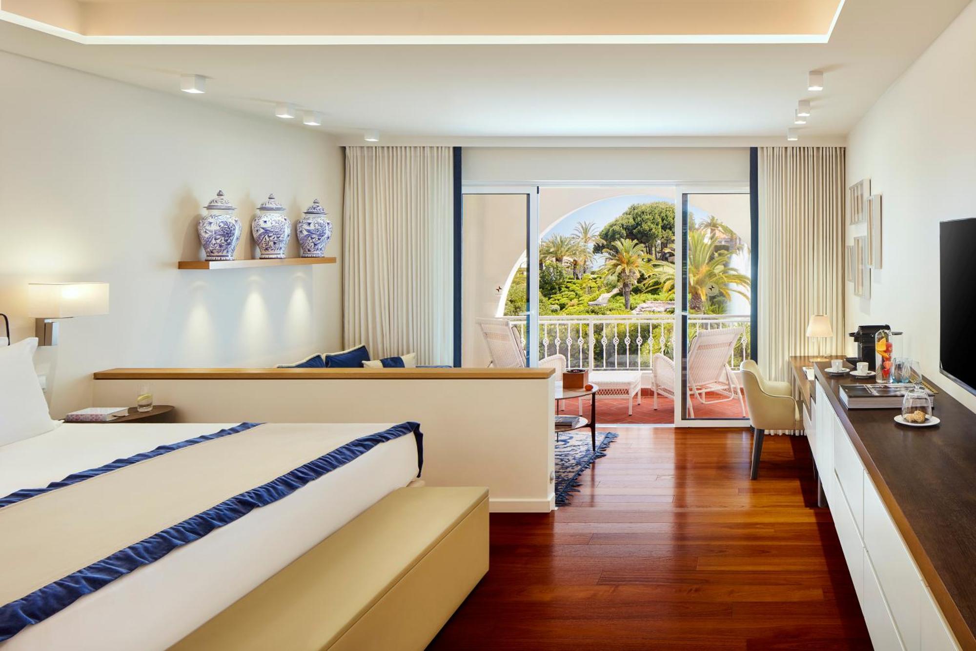 Deluxe Room,1602323449:JPEG