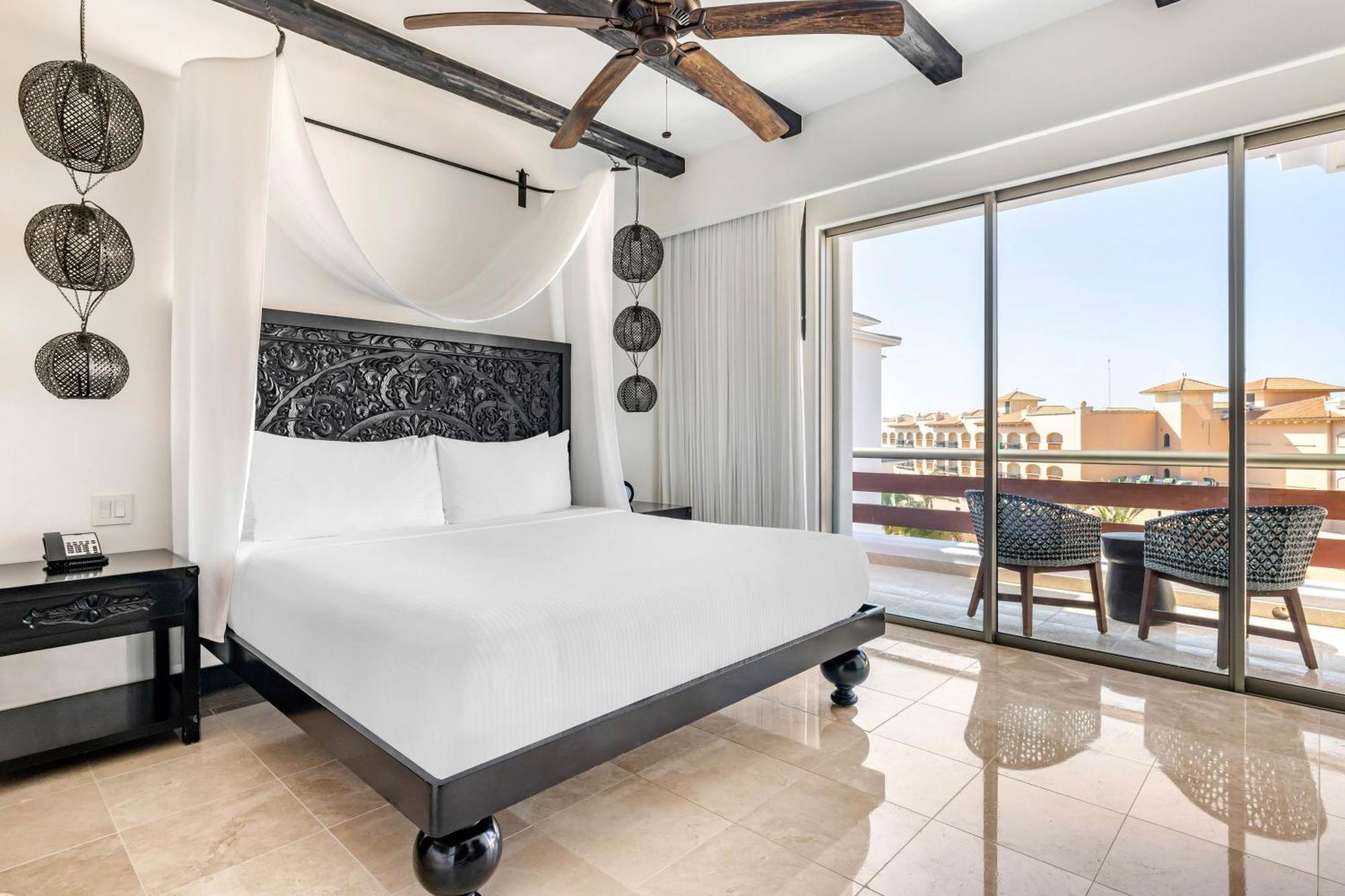 One Bedroom King Suite with Balcony