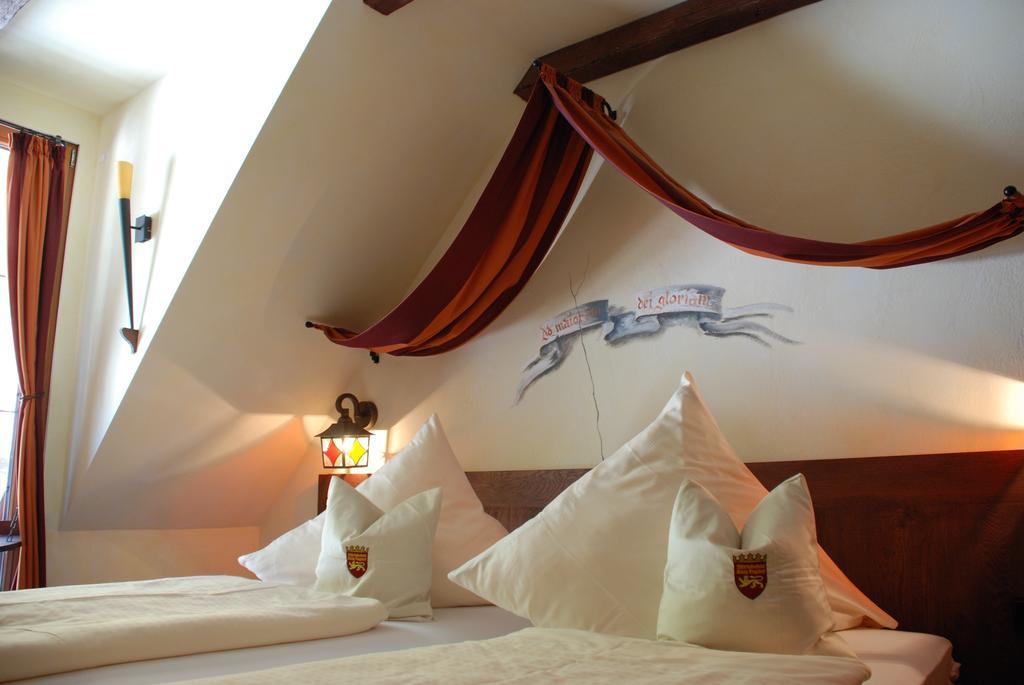 Doppelzimmer mit Seeblick