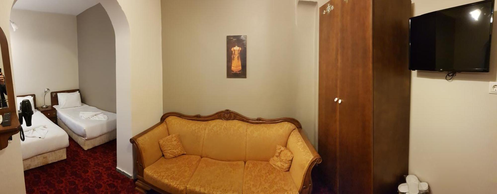 Driepersoonskamer met Eigen Badkamer