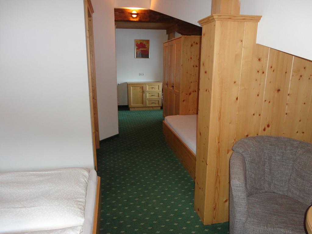 Doppelzimmer mit Dusche