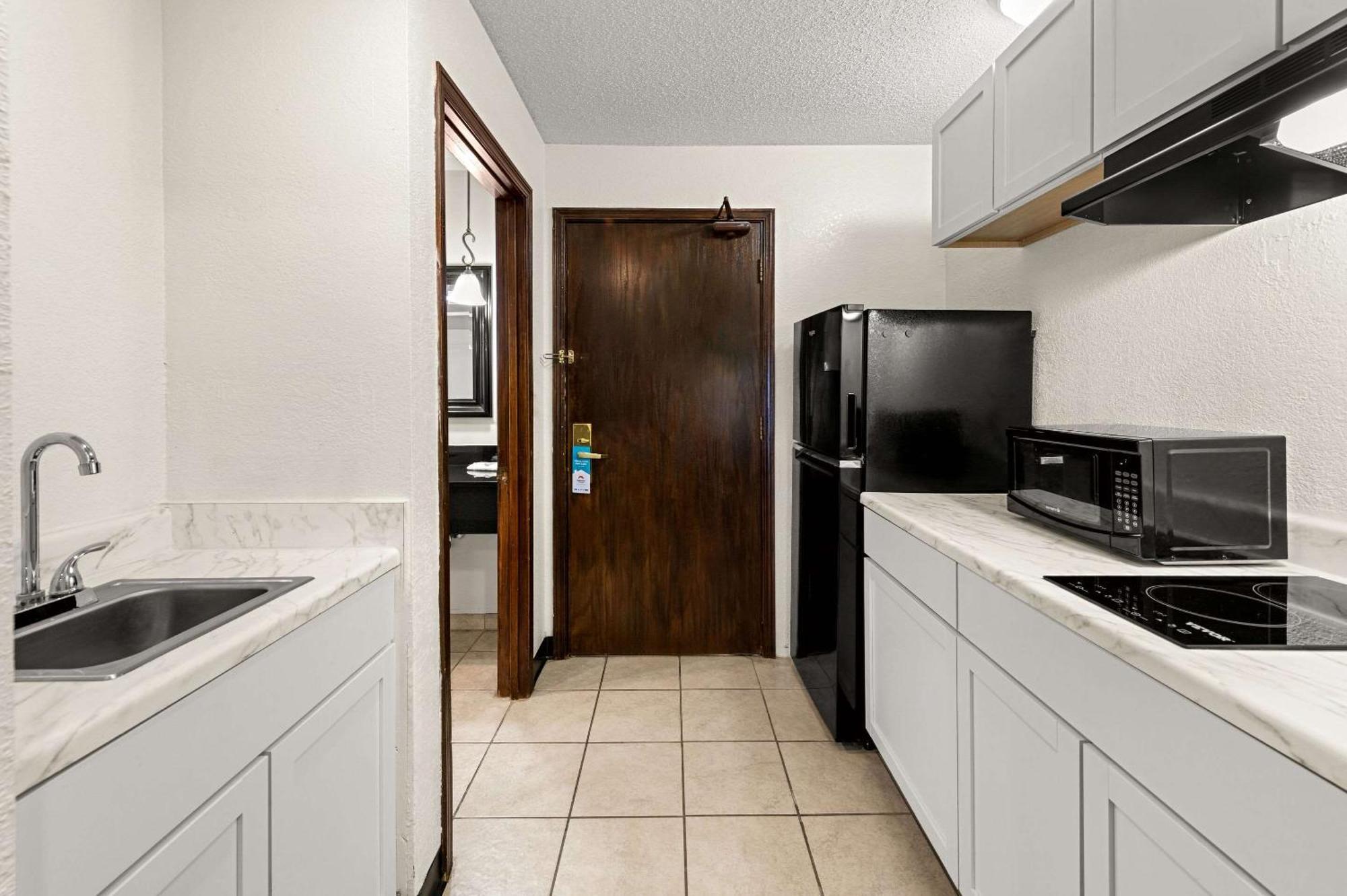 Double Room with Kitchenette