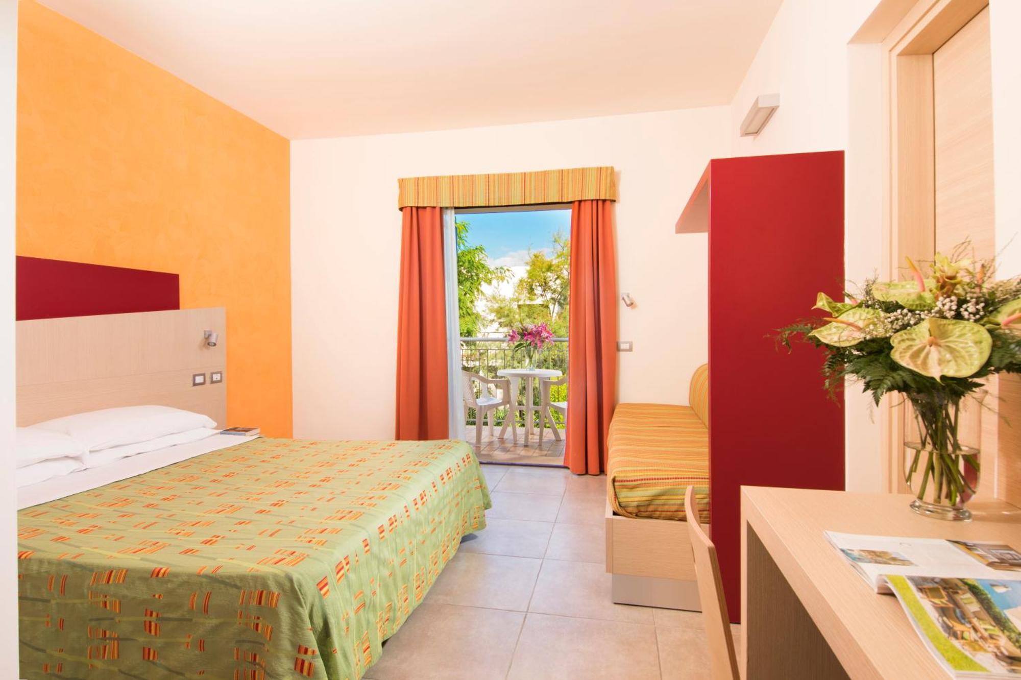 Double or Twin Room Balcony