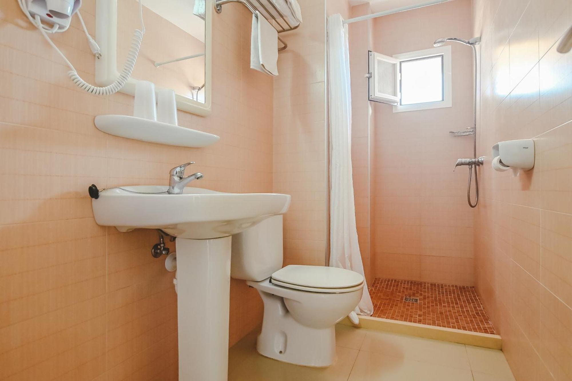 Apartamento con balcón