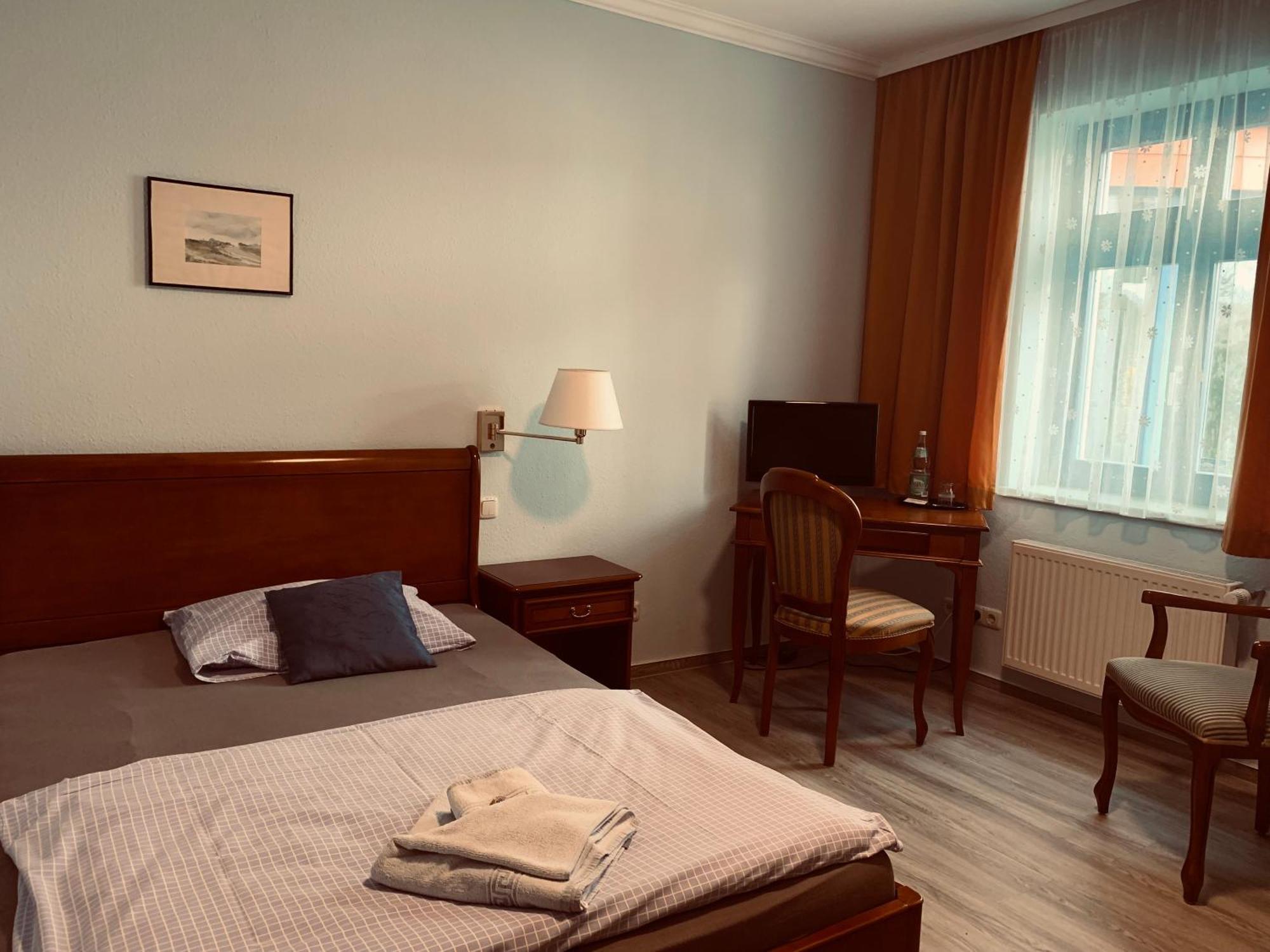 Standard Single Room,1527682936:JPEG