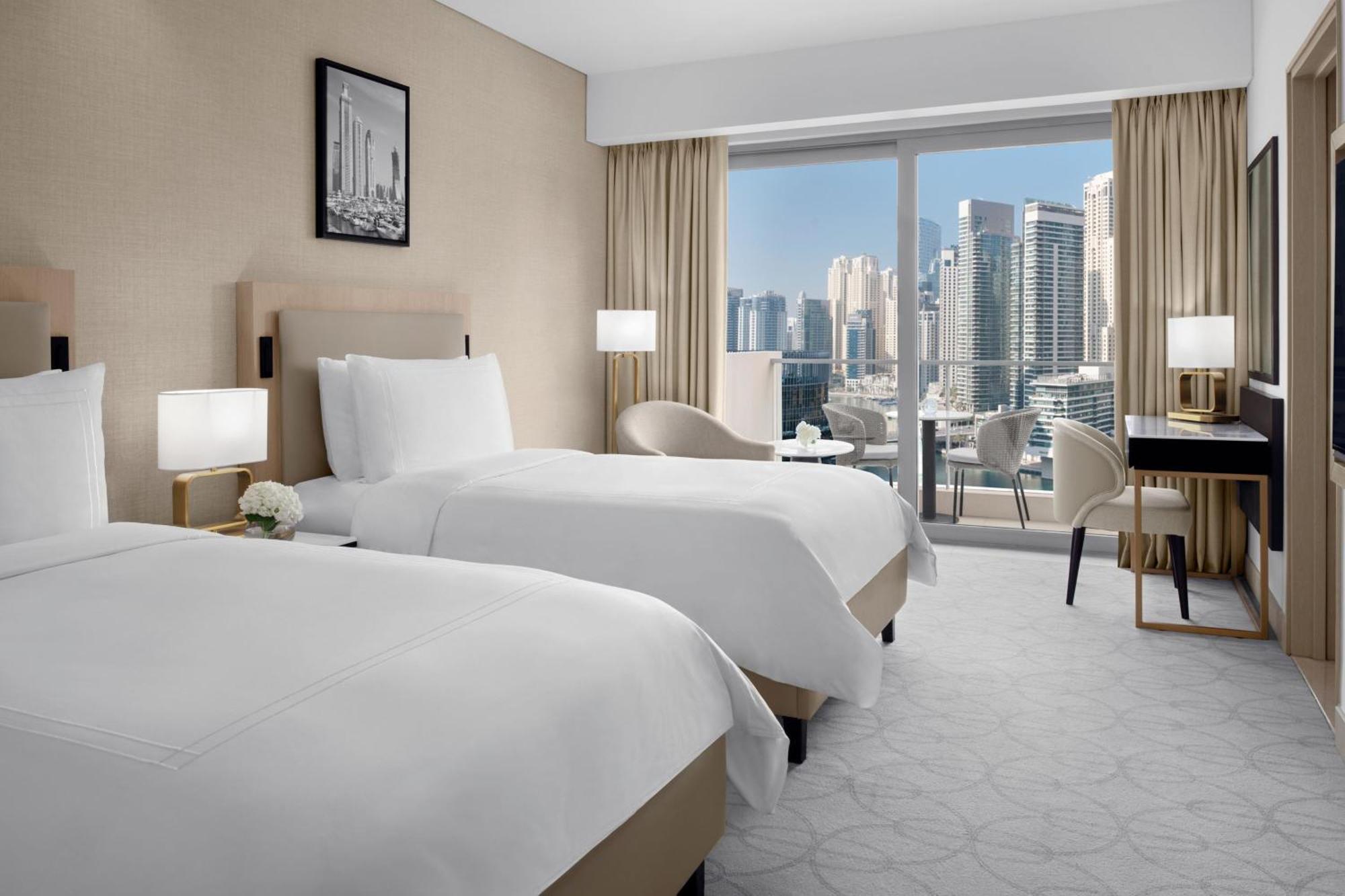 Chambre Deluxe avec Lits Jumeaux, Accès Direct au Centre Commercial Dubai Marina Mall et à la Promenade Dubai Marina Walk - Vue sur Marina