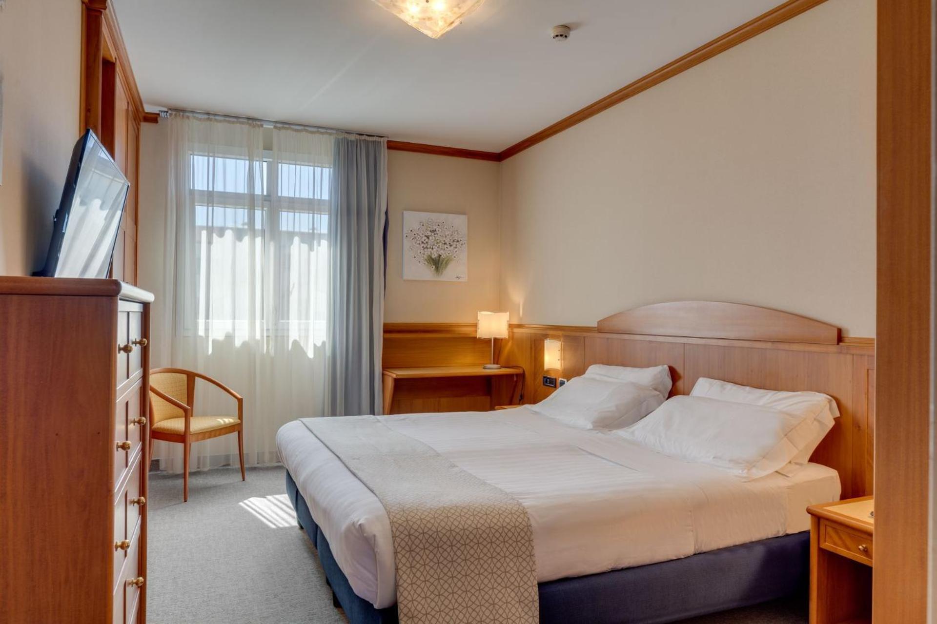 Suite Annex,1533026245:JPEG