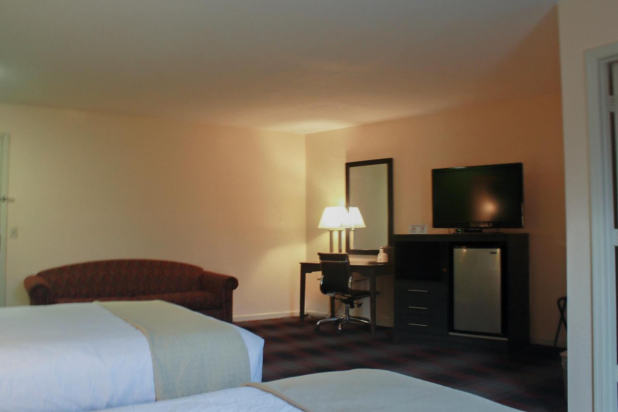 Queen Suite