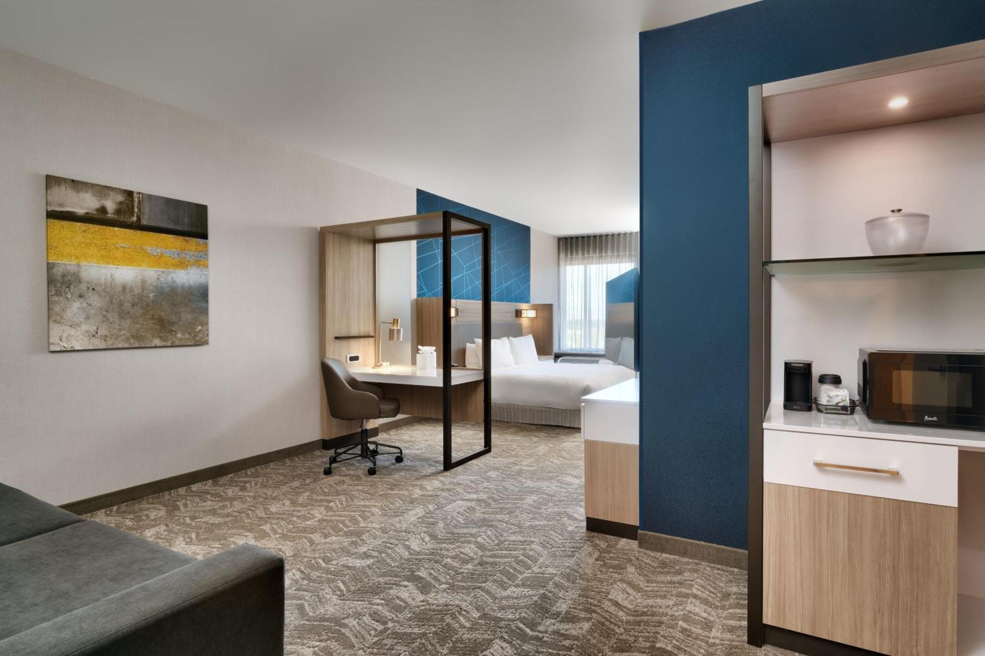 Suite mit Kingsize-Bett und ausziehbarem Bett
