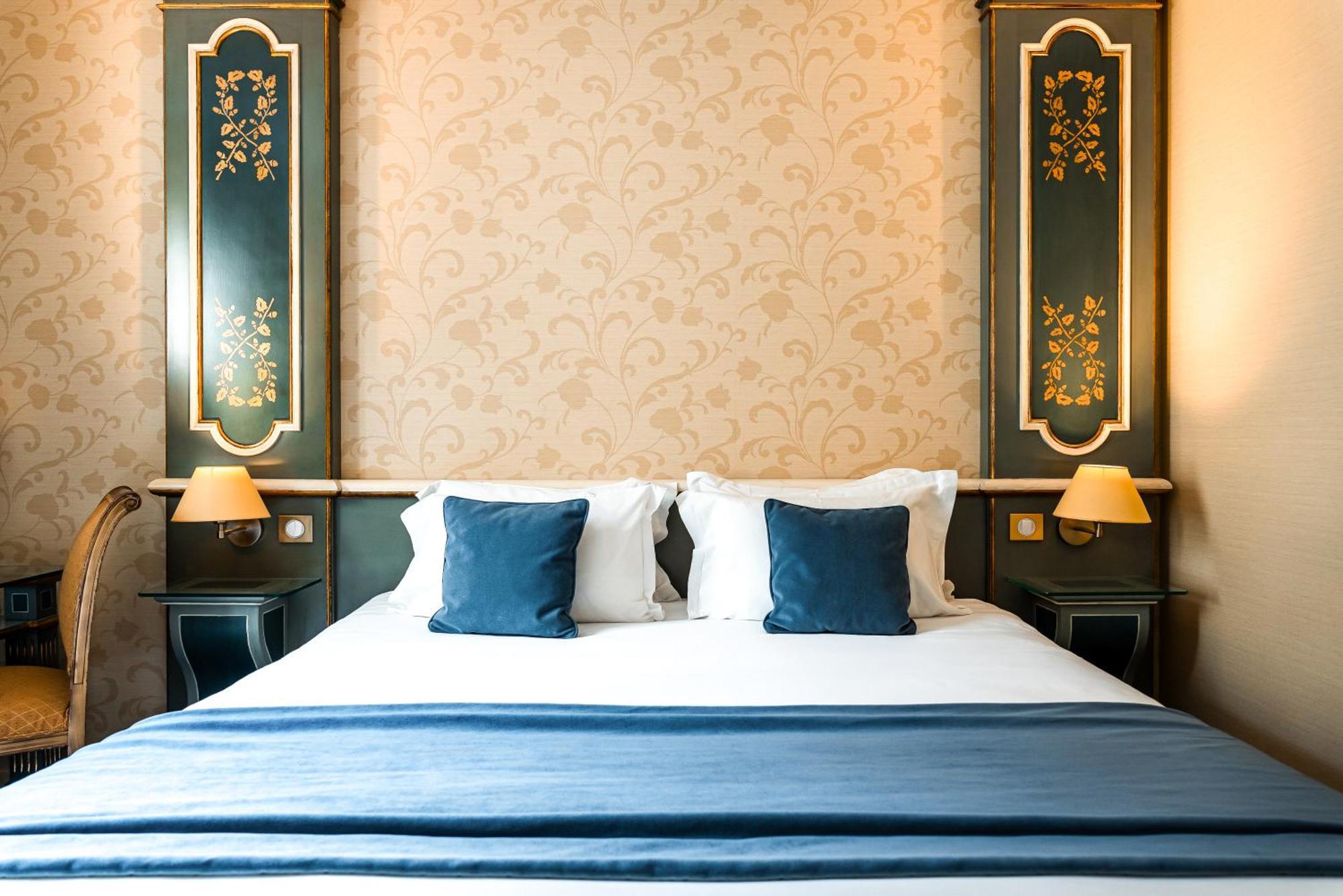 Double Room,1708510608:JPEG
