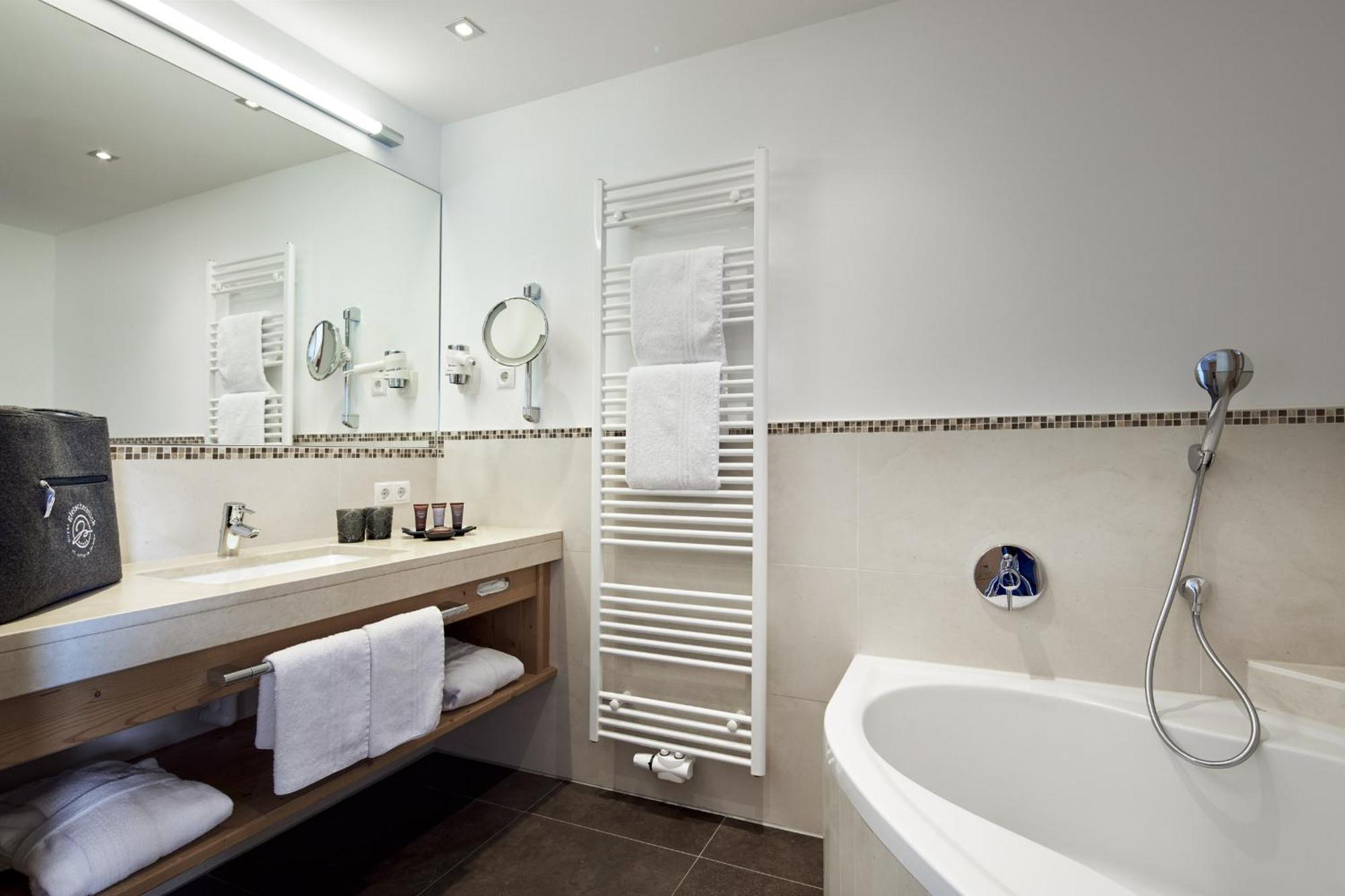 Suite con 2 Camere da Letto