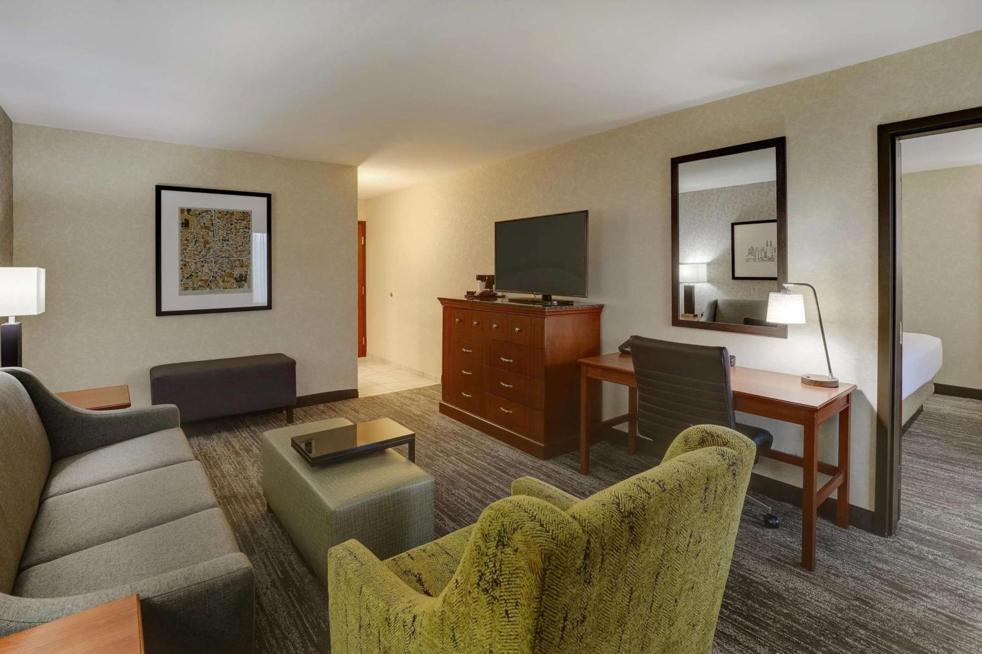 King Suite with Sofa Bed