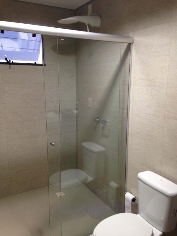 Quarto com Cama Queen-size