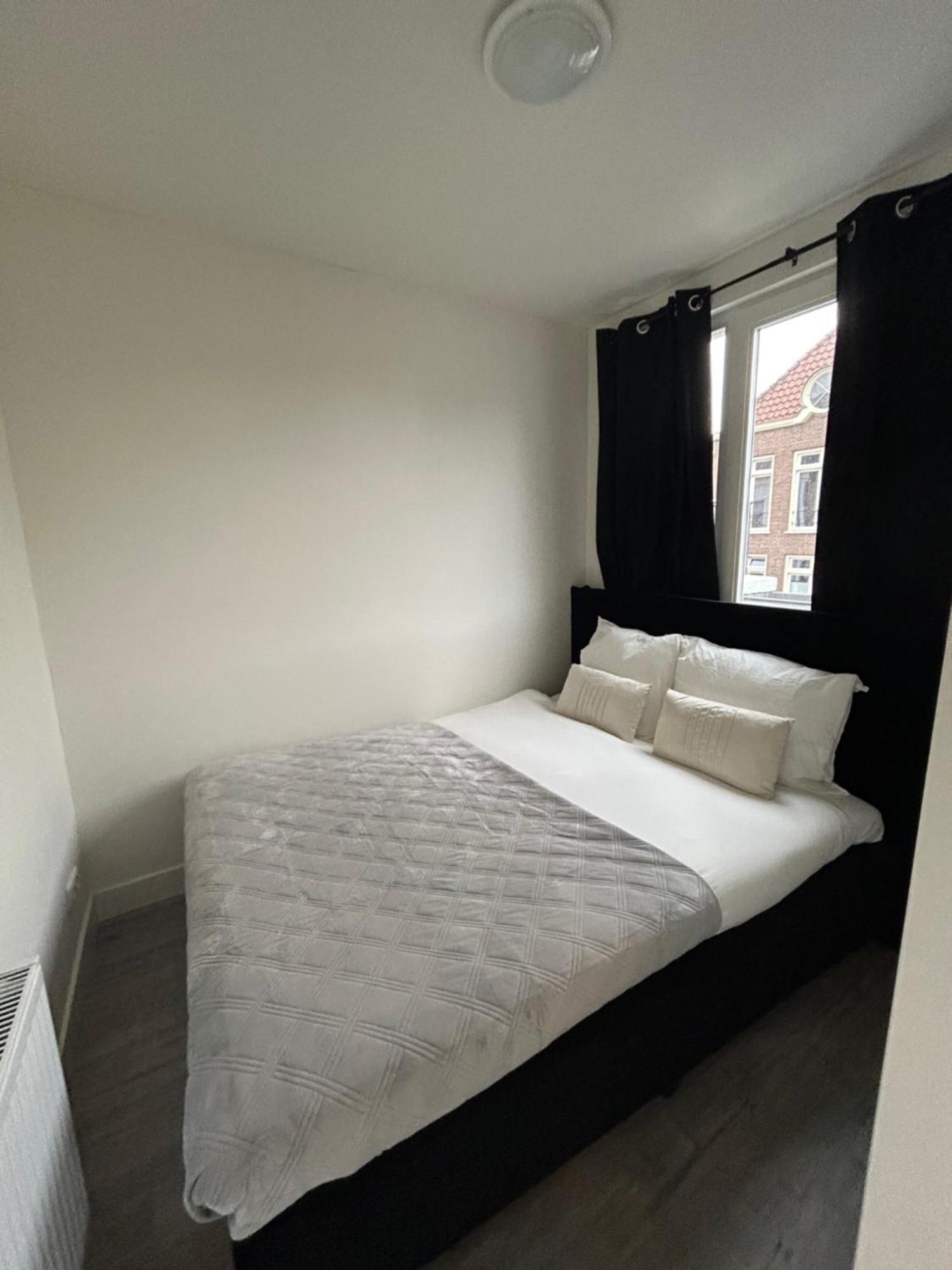 Double Room,1542420829:JPEG
