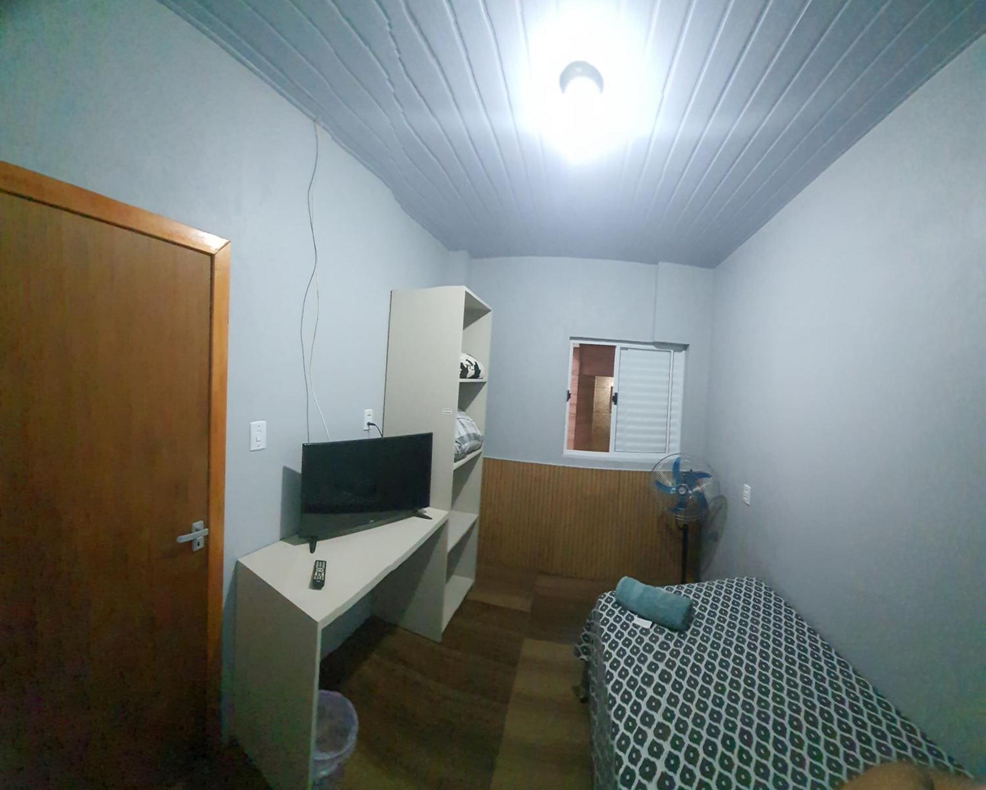 Single Room,733235368:JPEG