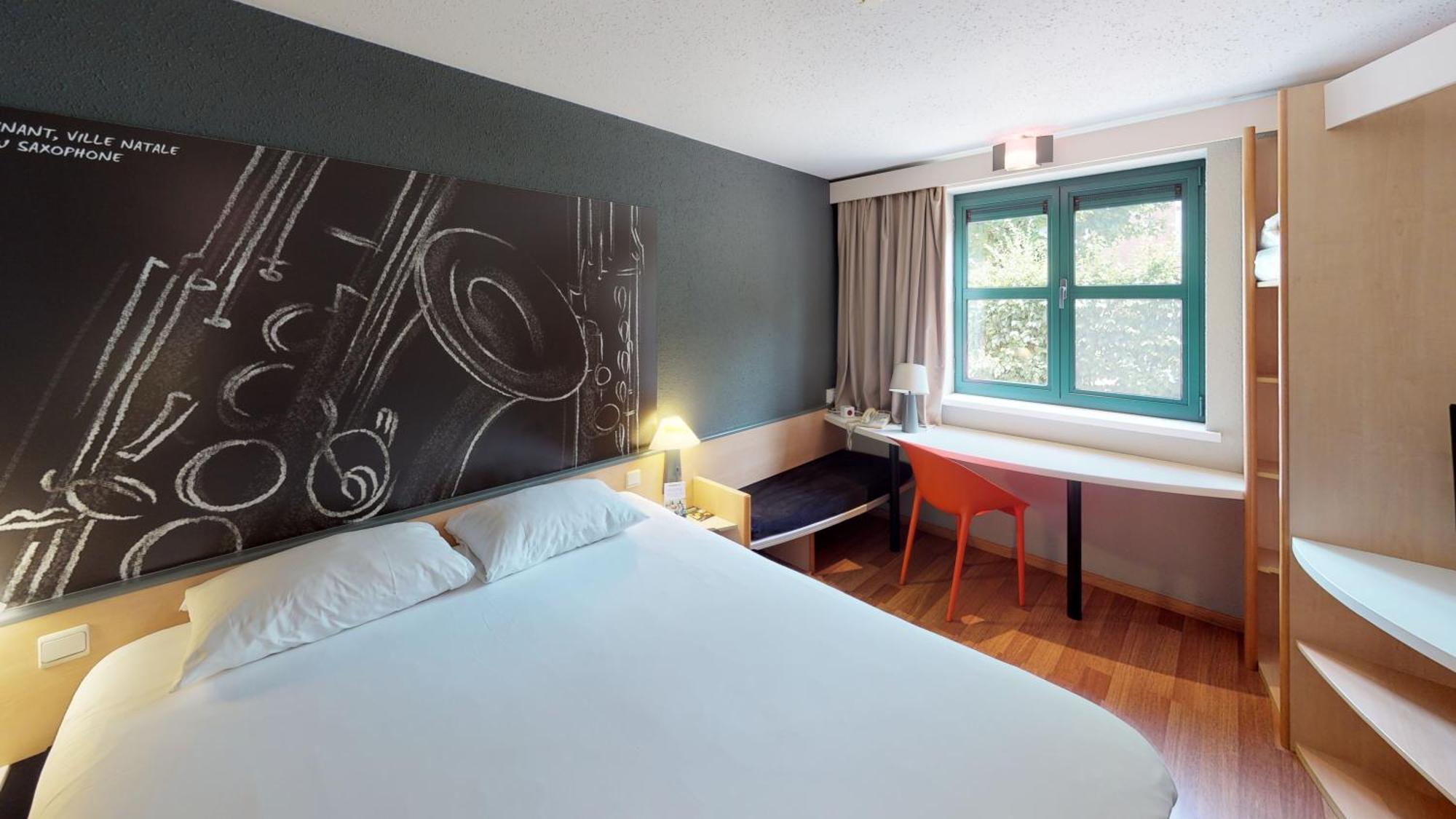 Double Room with River View,1709898405:JPEG