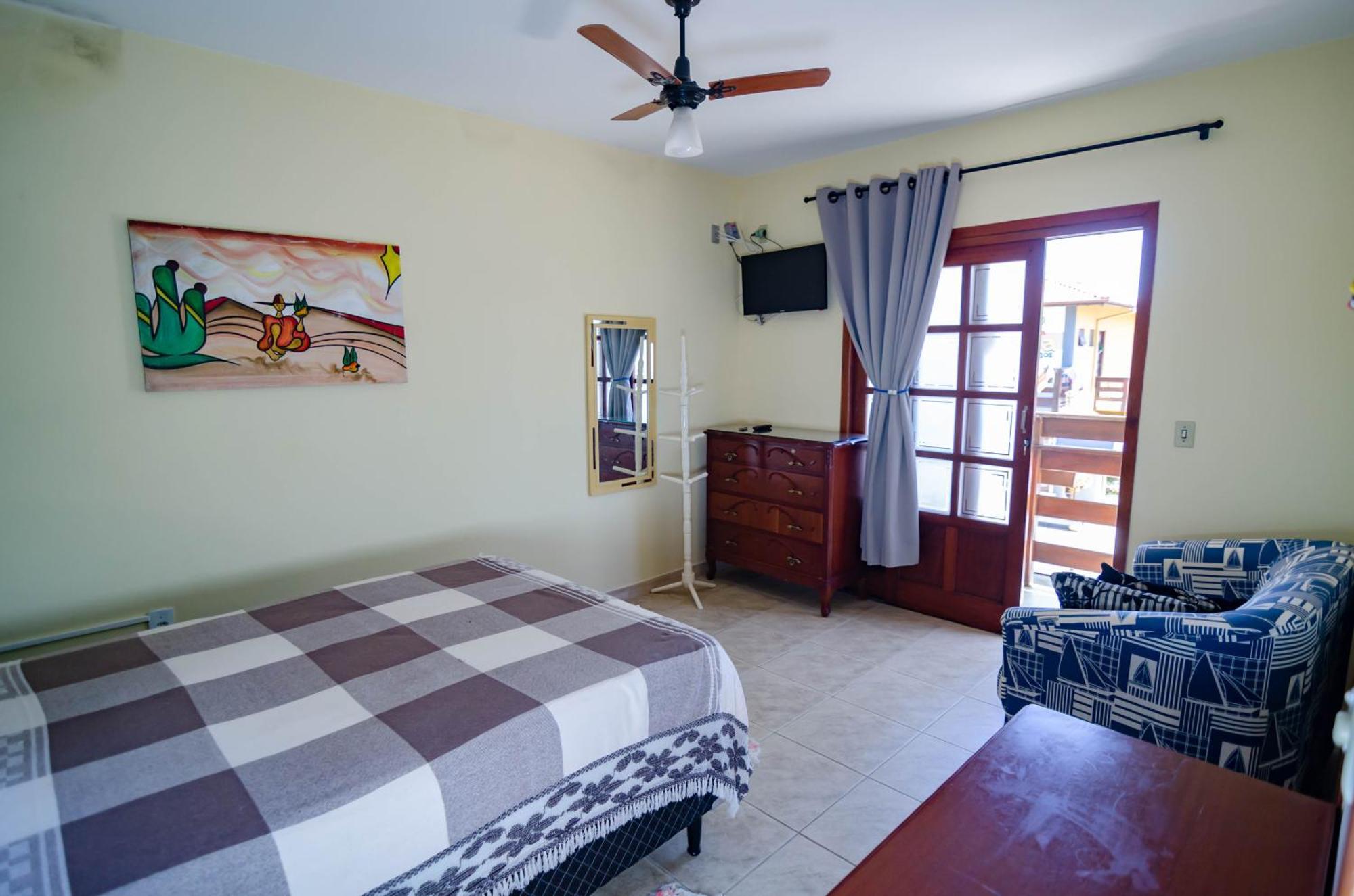 Quarto Duplo com Cozinha Compacta