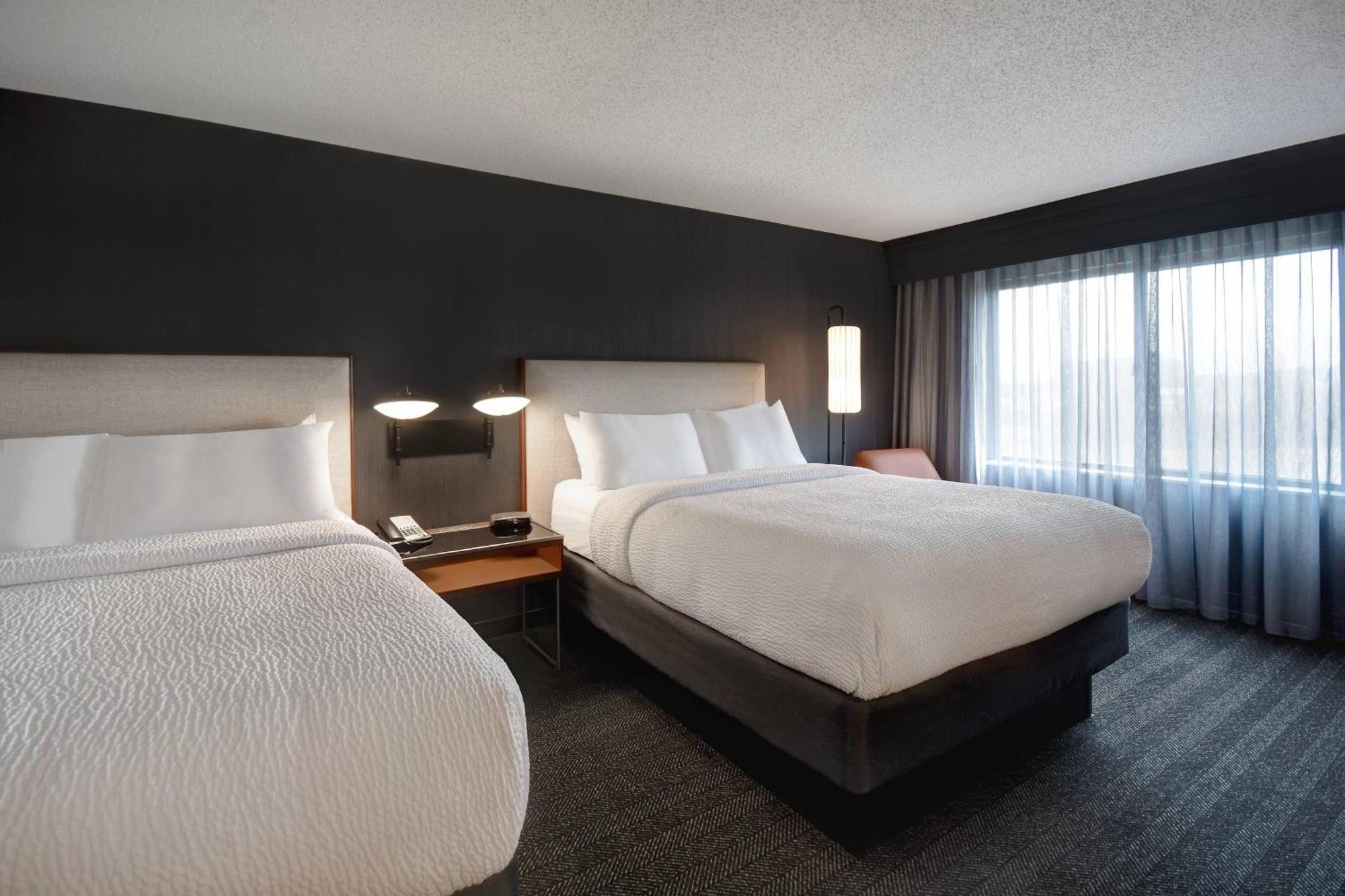 Queen Room with Two Queen Beds and Balcony