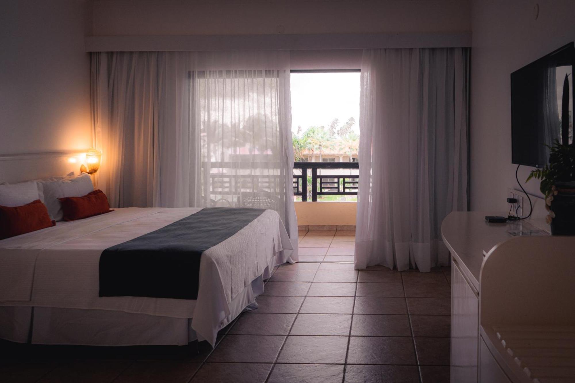 Double Room,1543413607:JPEG