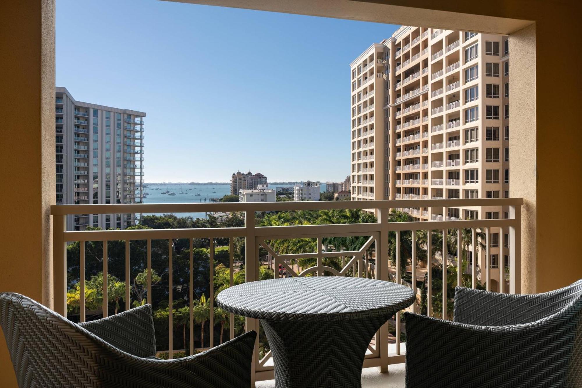 Marina View, Guest room, 1 King, Balcony