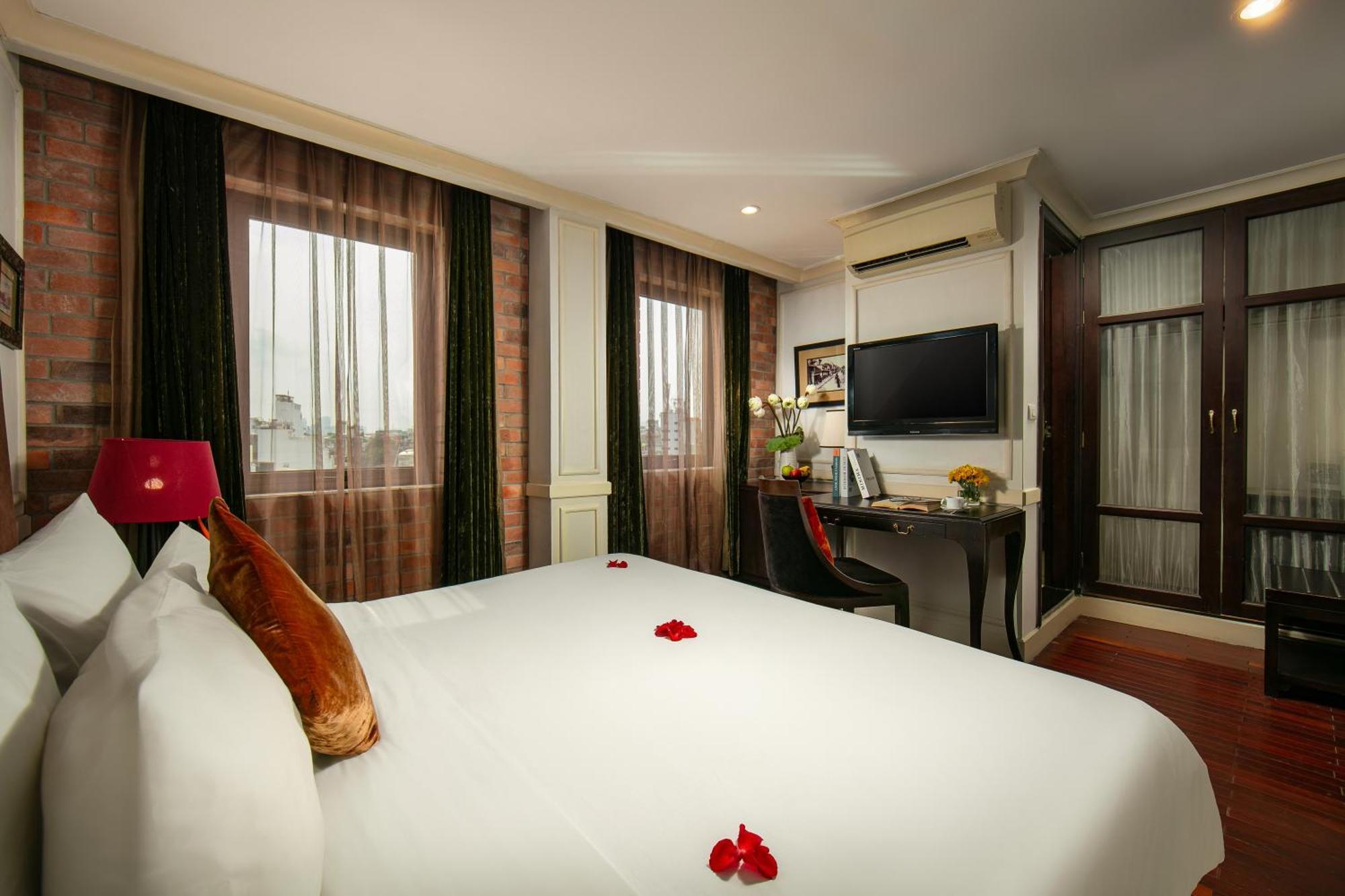 Deluxe Double or Twin Room City View,1545897553:JPEG