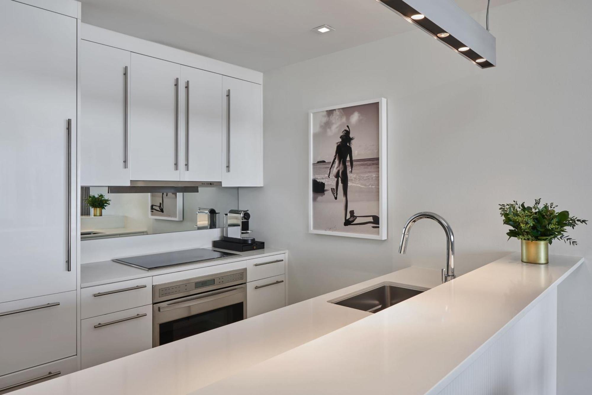1.5 Bedroom, Suite, 1 King, Ocean view