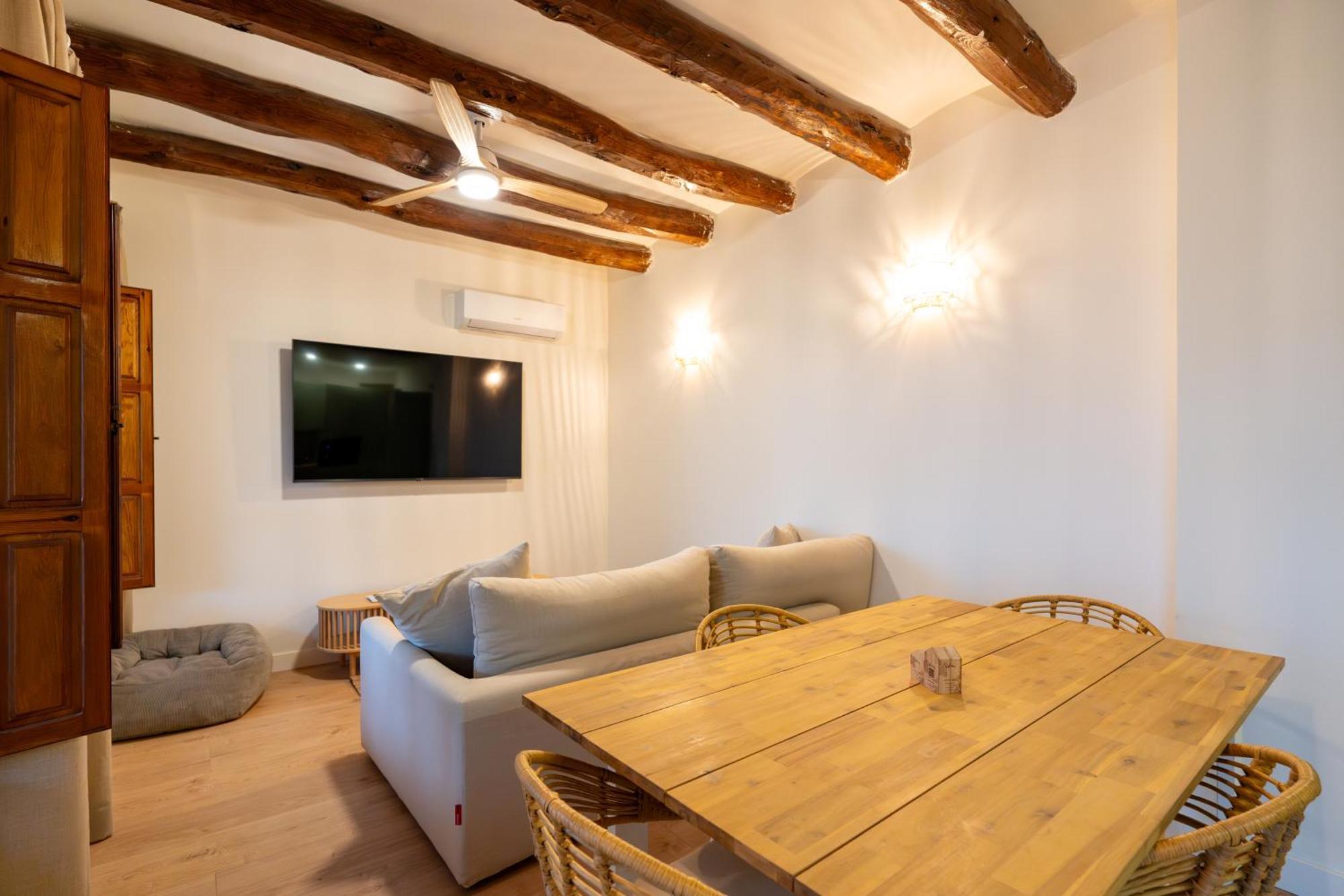 Two-Bedroom Apartment,1547759743:JPEG