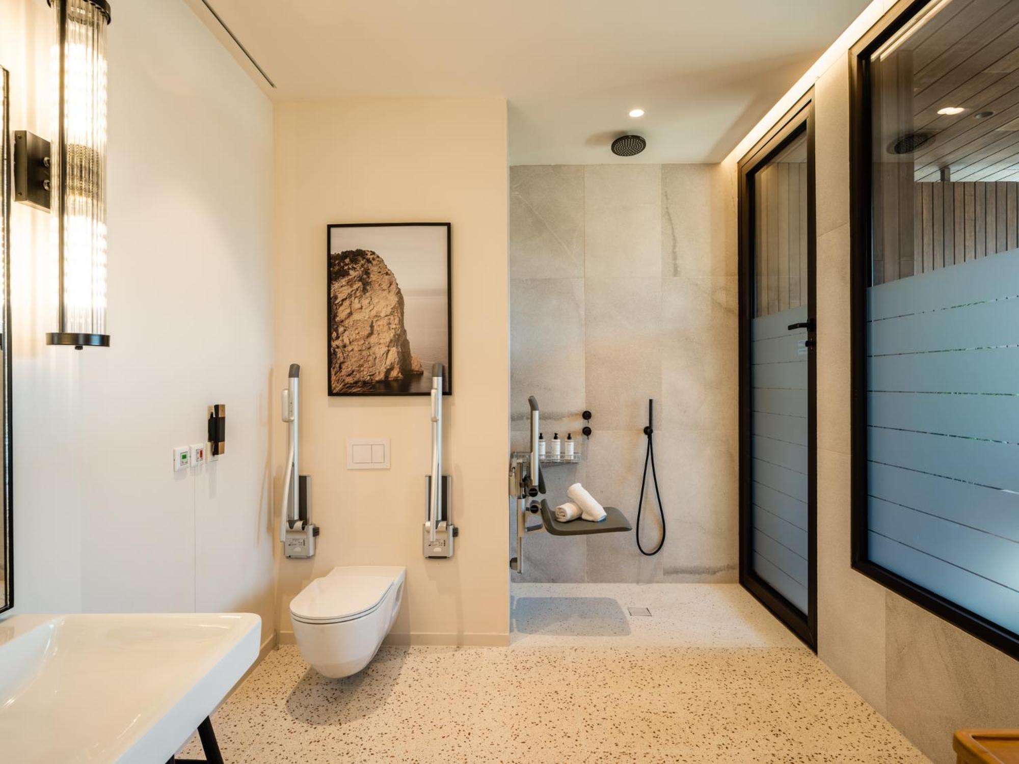 Essential Kamer