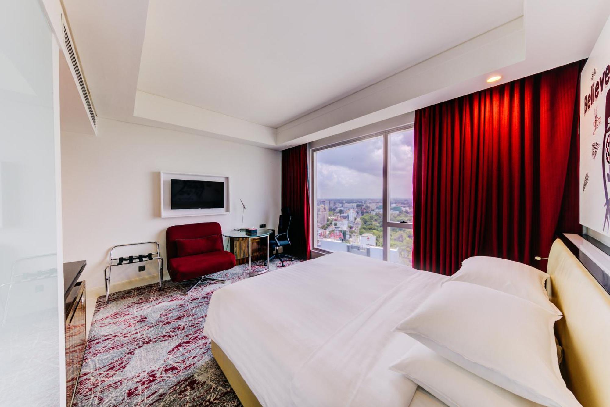 Standard Zimmer mit Kingsize-Bett