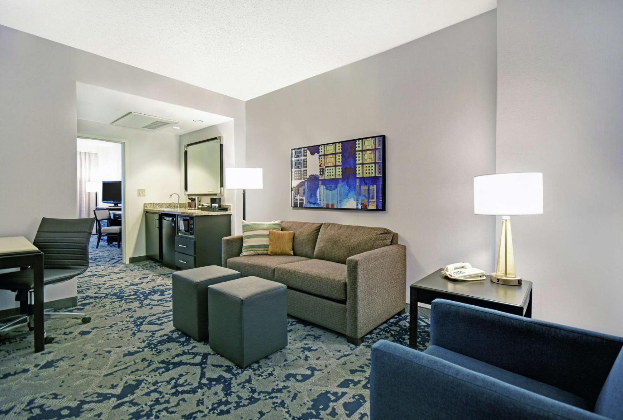 One-Bedroom King Studio Suite Mobility Accessible Tub Non-Smoking,1548861988:JPEG