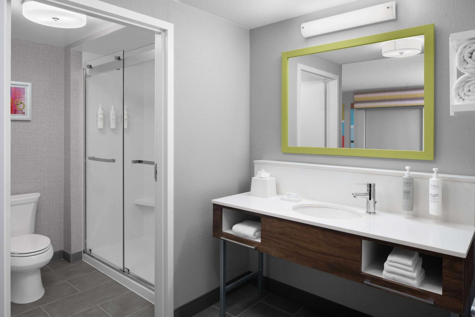 Queen Studio Suite with Two Queen Beds - Non-Smoking