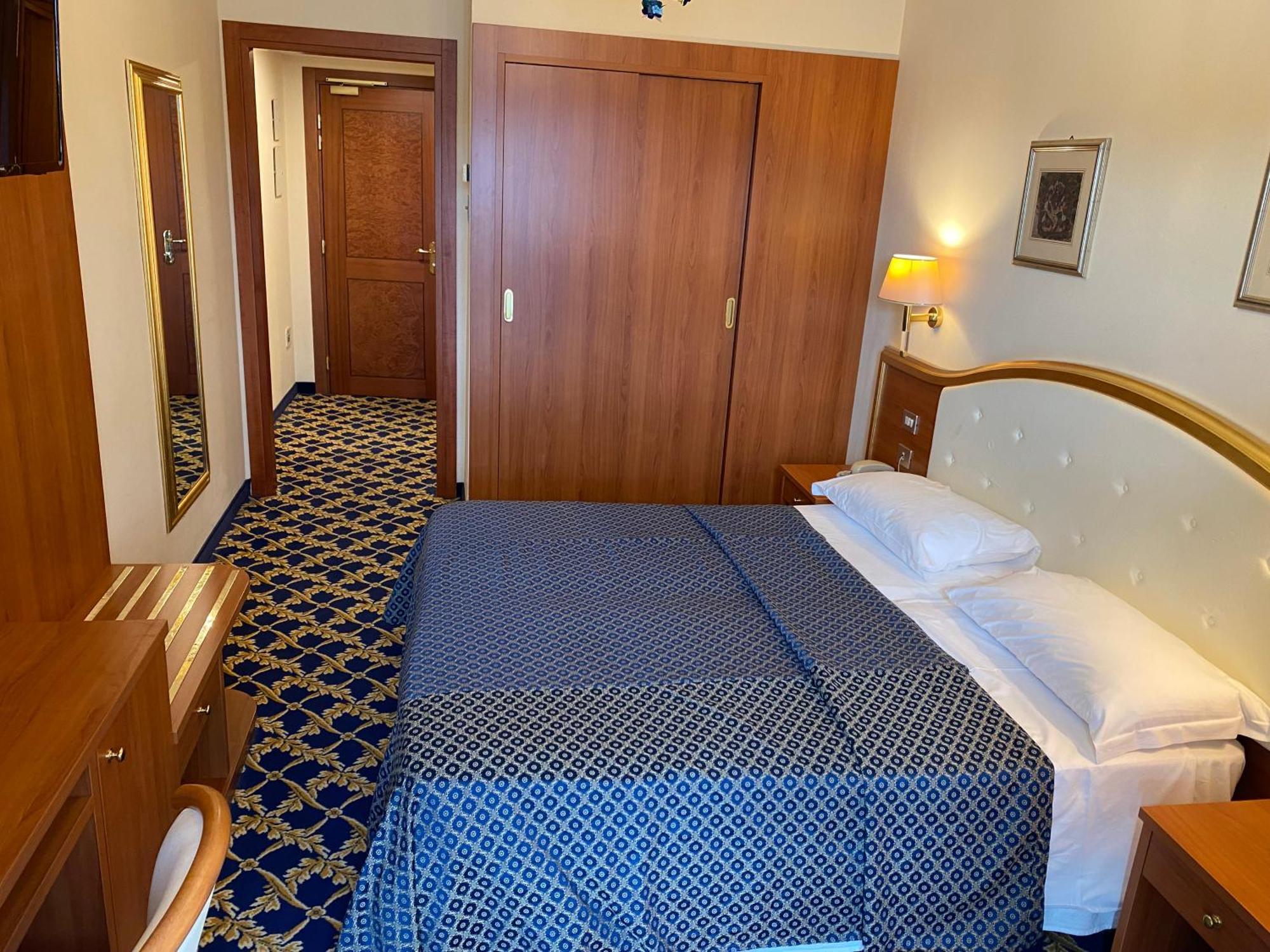 Standaard Kamer met 2 Bedden