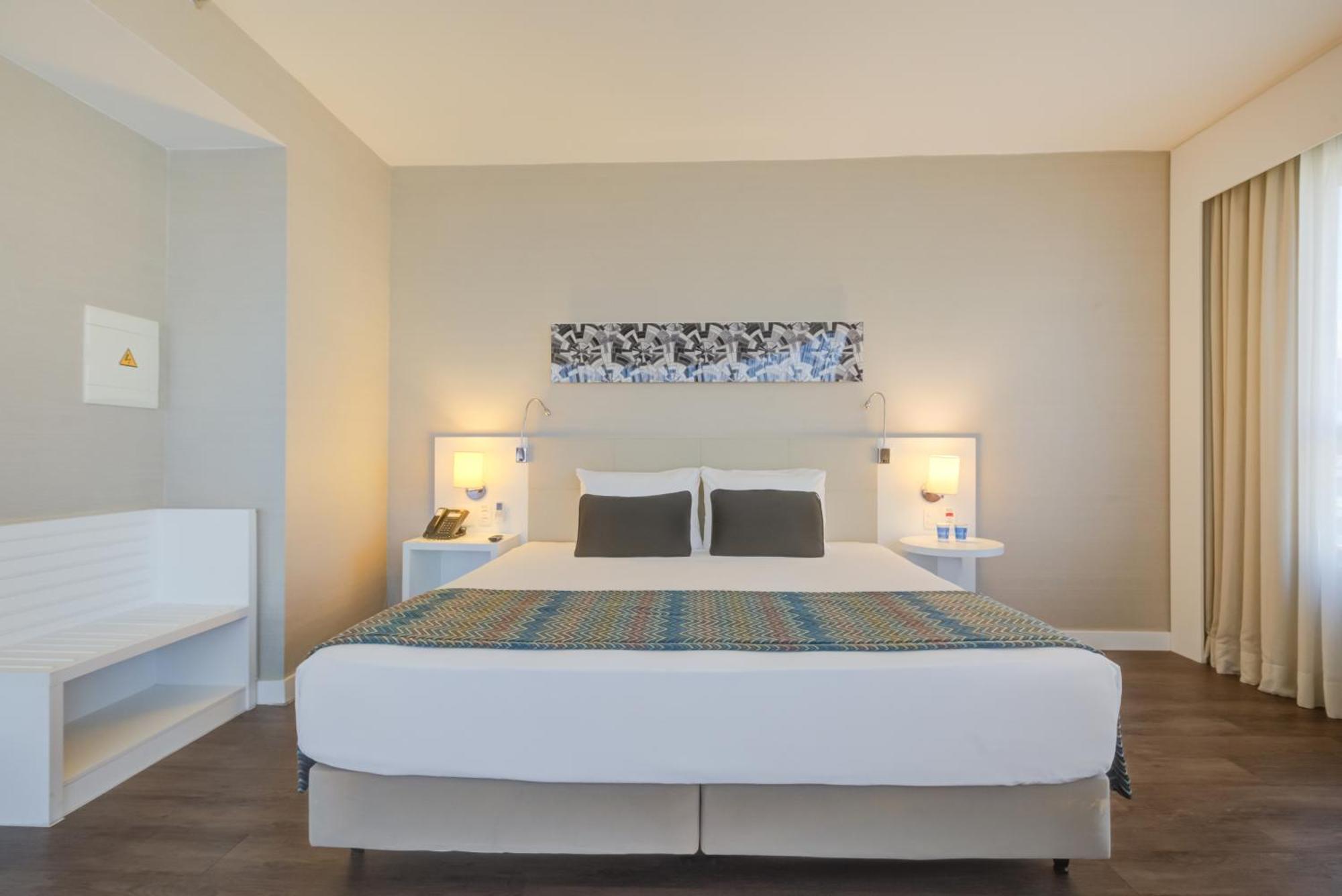 Quarto Deluxe com Cama King-size