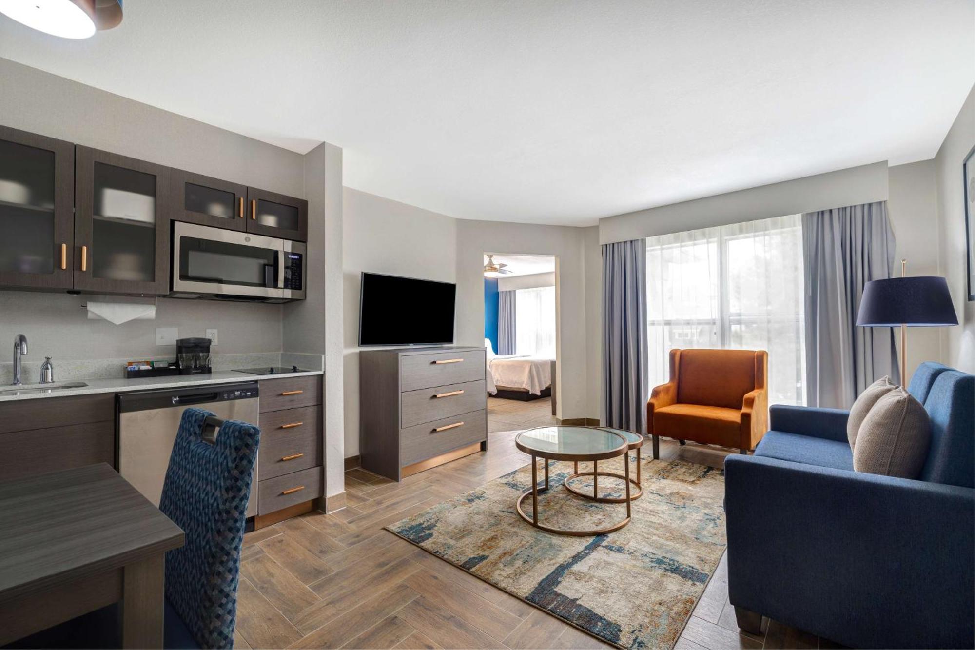 Suite with Two Double Beds - Mobility Access/Non-Smoking