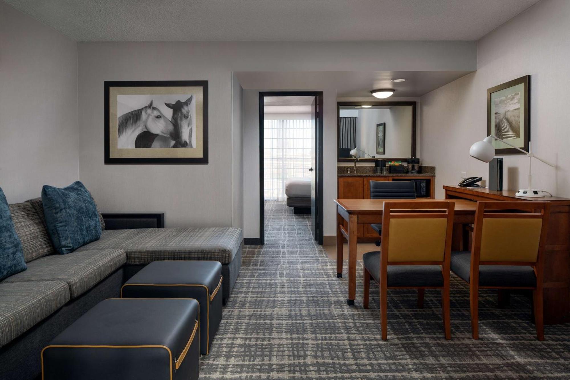 Two-Bedroom King Suite
