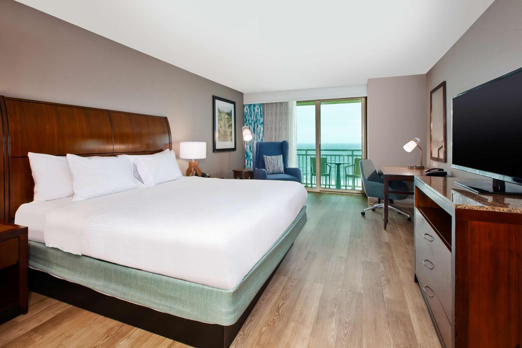 King Room Oceanfront View,1551982294:JPEG