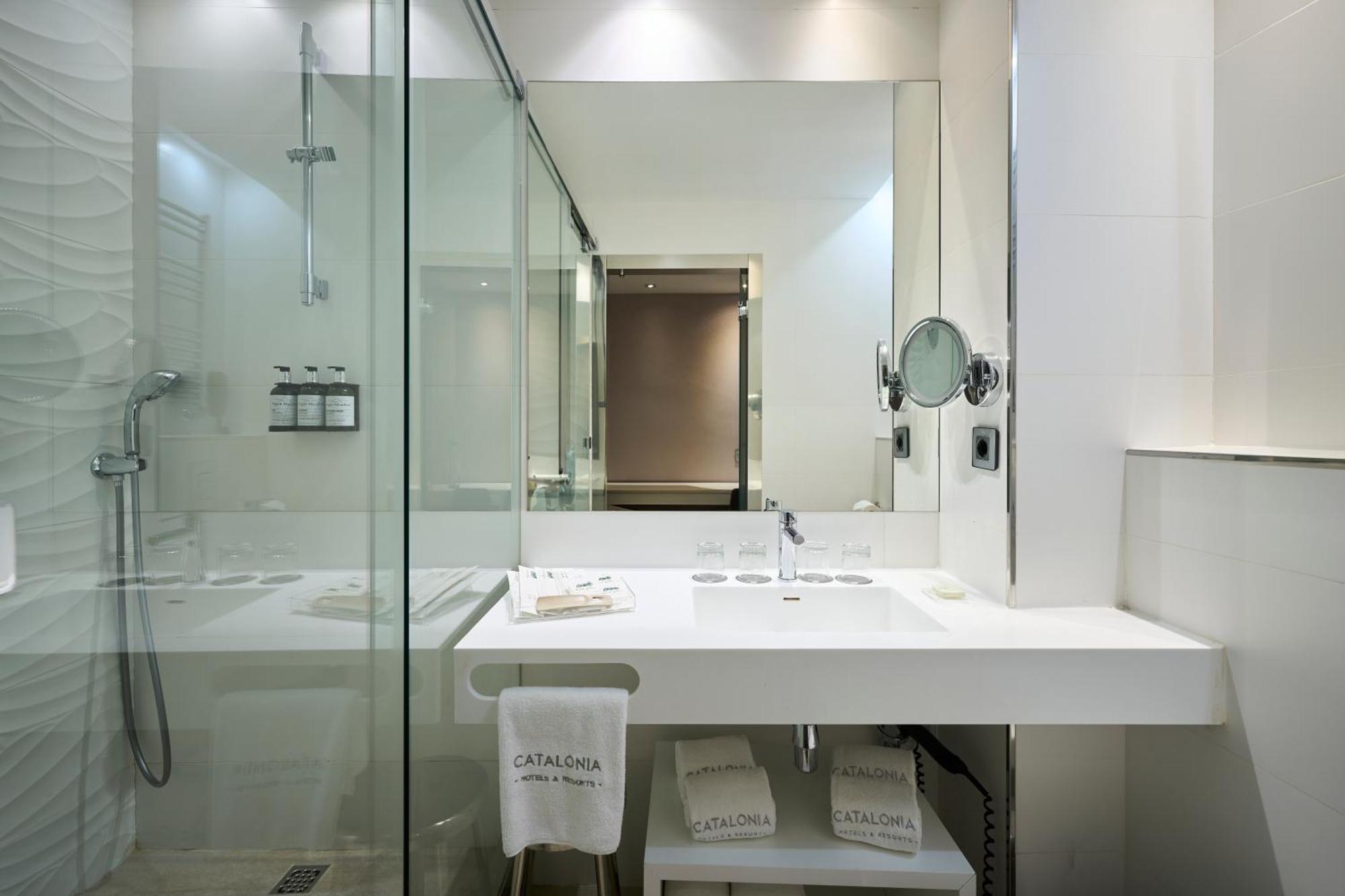 Habitación Cuádruple (2 adultos + 2 niños)
