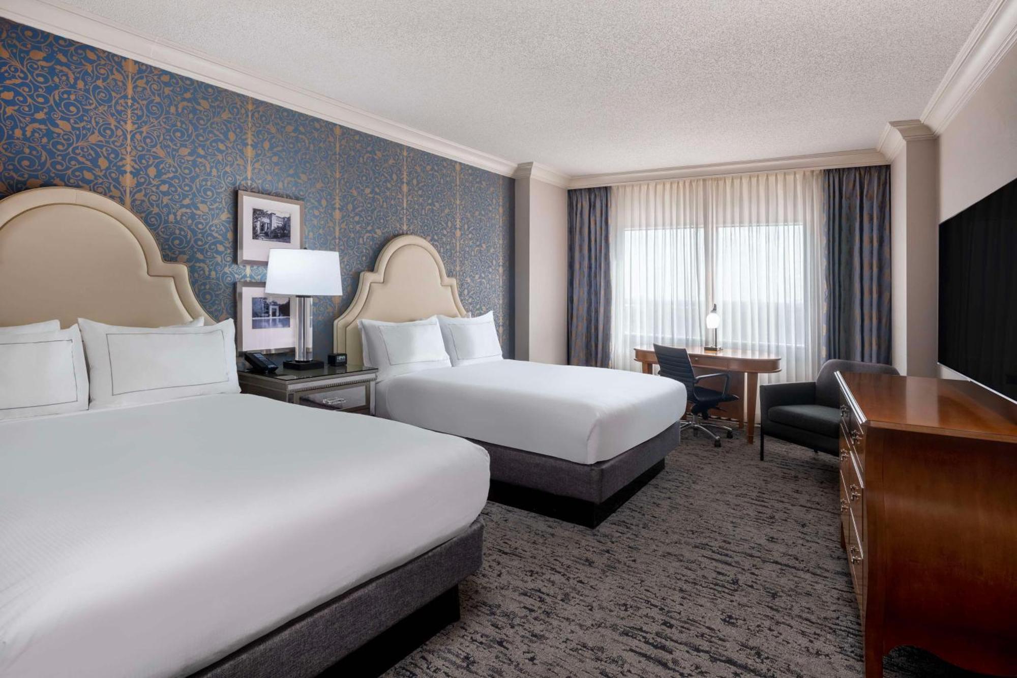 Double Room with Roll-In Shower - Disability Access,1552335985:JPEG